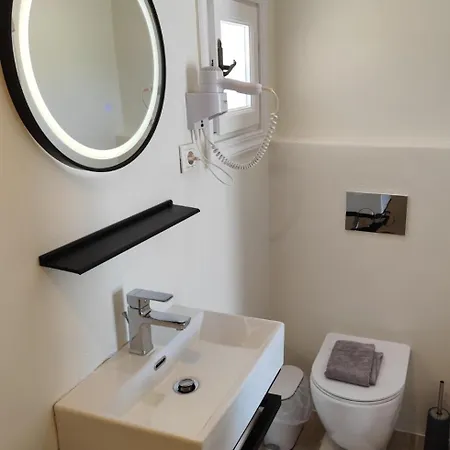 Nikos Rooms Mykonos Town Exterior photo
